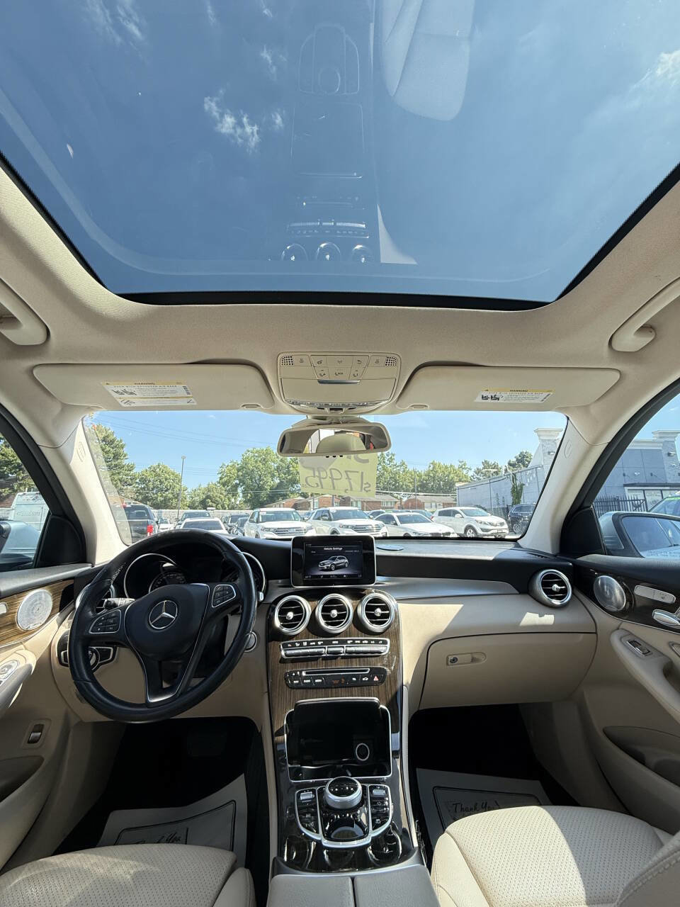 Used 2018 Mercedes-Benz GLC 300 GLC 300 4MATIC AWD 4dr SUV image 18