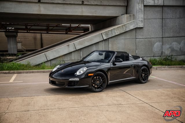 Used 2010 Porsche 911 Carrera RWD image 18