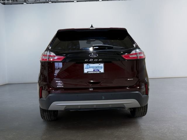 Used 2024 Ford Edge SEL w/ Convenience Package image 4