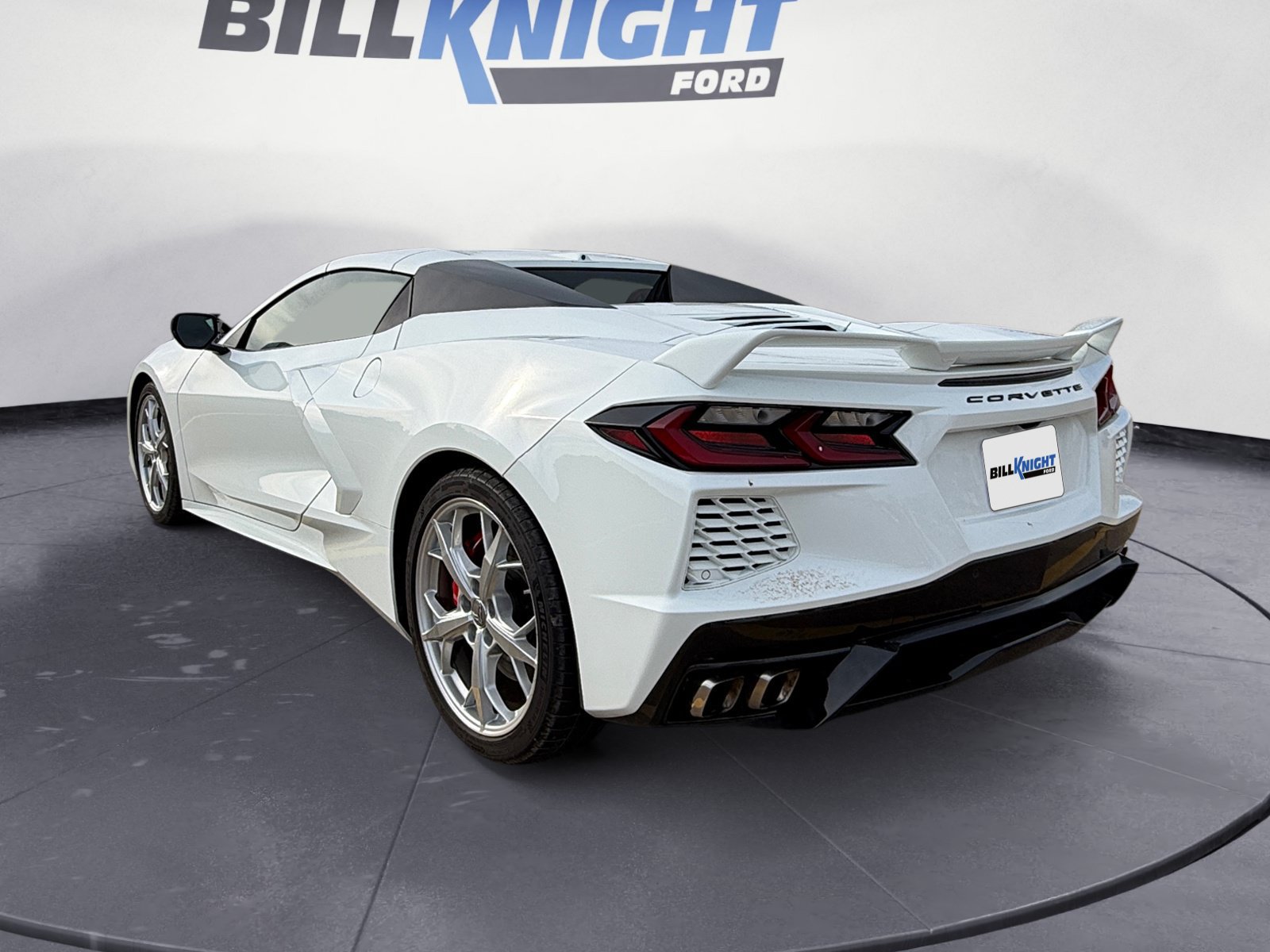 Used 2021 Chevrolet Corvette Stingray Premium Conv w/ Z51 Performance Package RWD image 3