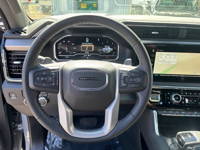 Used 2025 GMC Sierra 1500 Denali w/ Denali Reserve Package AWD/4WD image 19