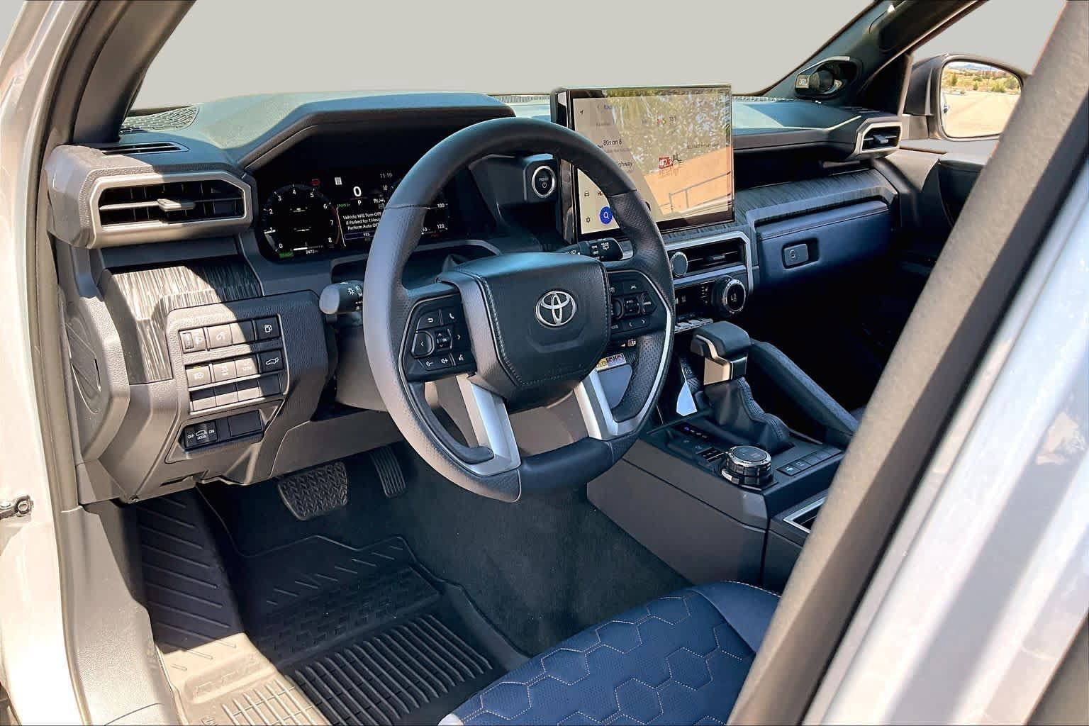 Used 2026 Toyota 4Runner Platinum AWD/4WD image 17
