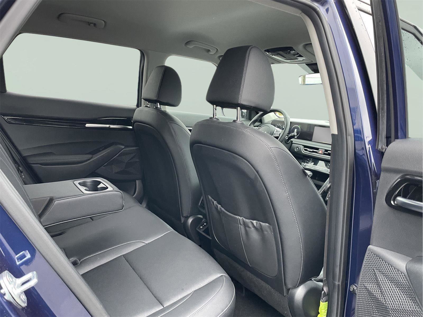 Used 2024 Kia Seltos SX image 17