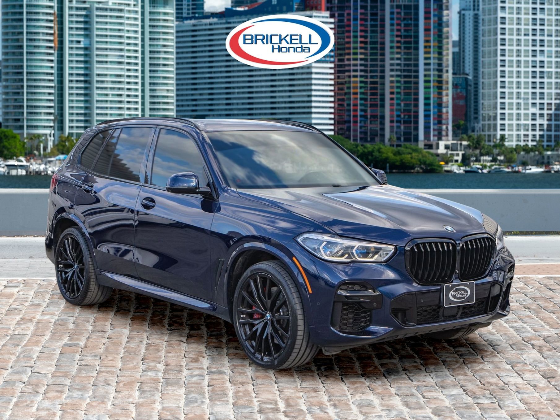 Used 2023 BMW X5 M50i w/ Executive Package AWD/4WD image 3