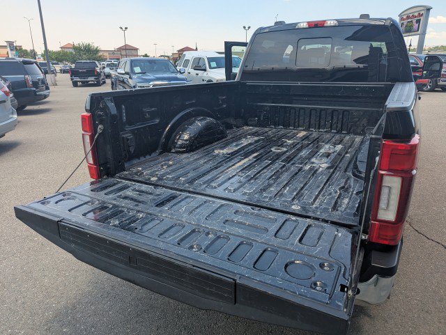 Used 2021 Ford F350 Lariat w/ Lariat Ultimate Package AWD/4WD image 25