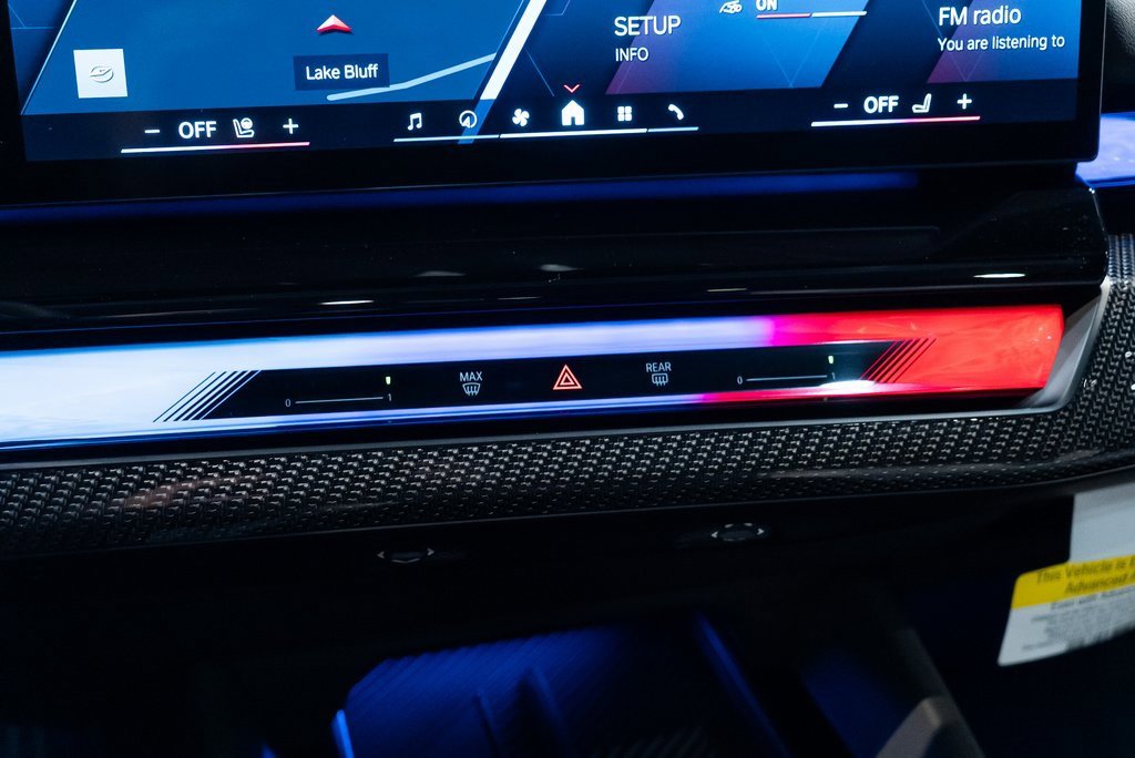 Used 2025 BMW M5 Touring image 24