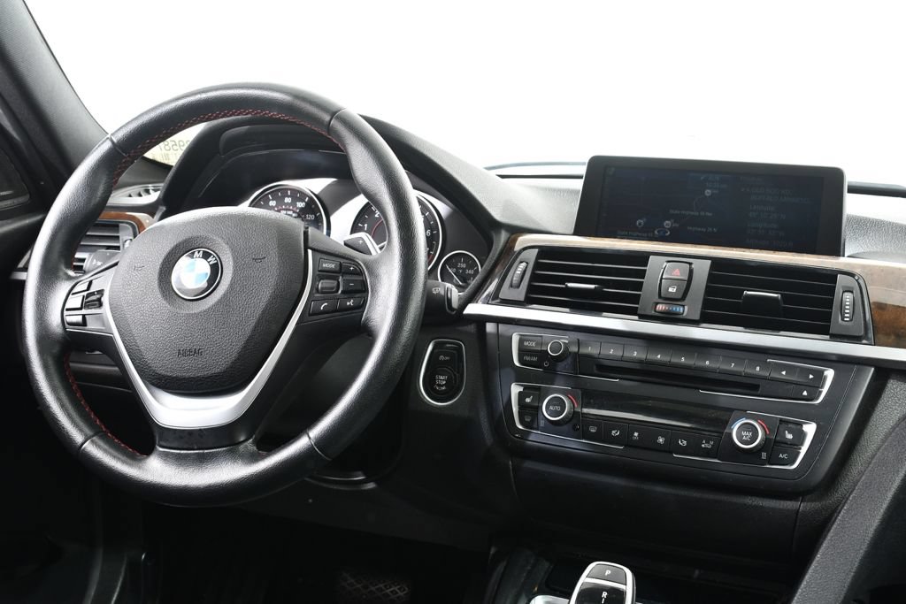 Used 2015 BMW 328i Sedan RWD image 8