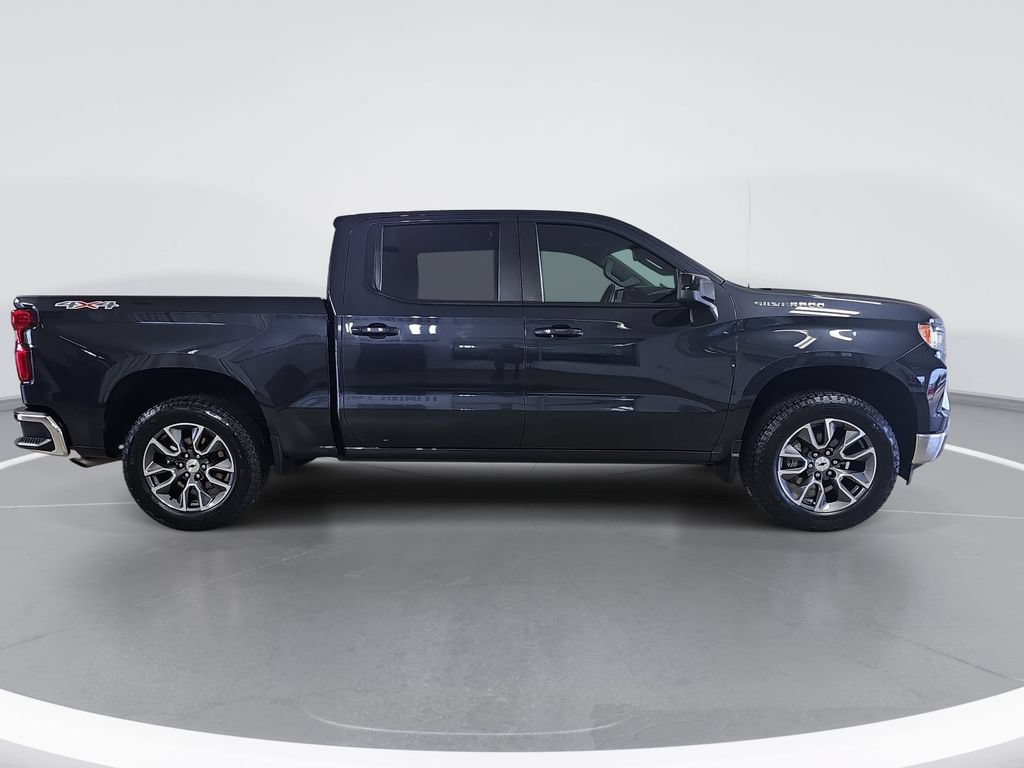 Certified 2024 Chevrolet Silverado 1500 LT AWD/4WD image 2