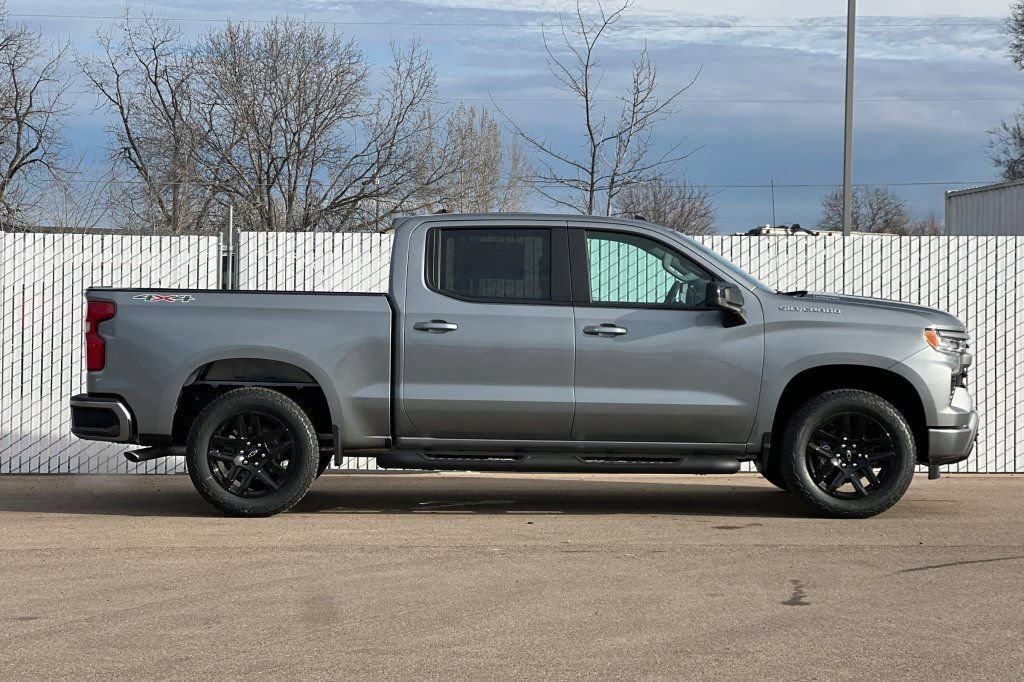 New 2026 Chevrolet Silverado 1500 RST w/ RST Select Package AWD/4WD image 4