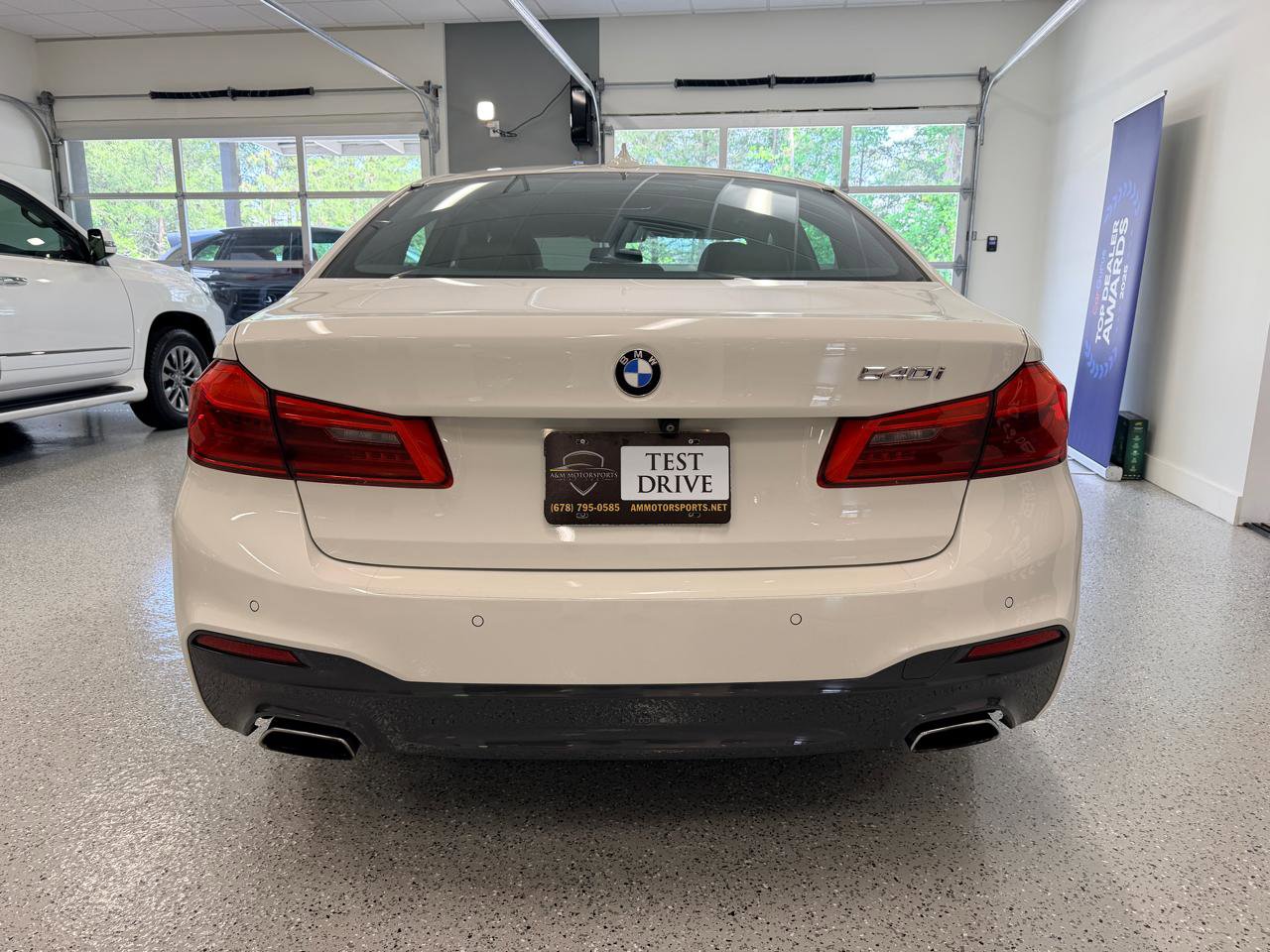 Used 2019 BMW 540i w/ M Sport Package RWD image 8