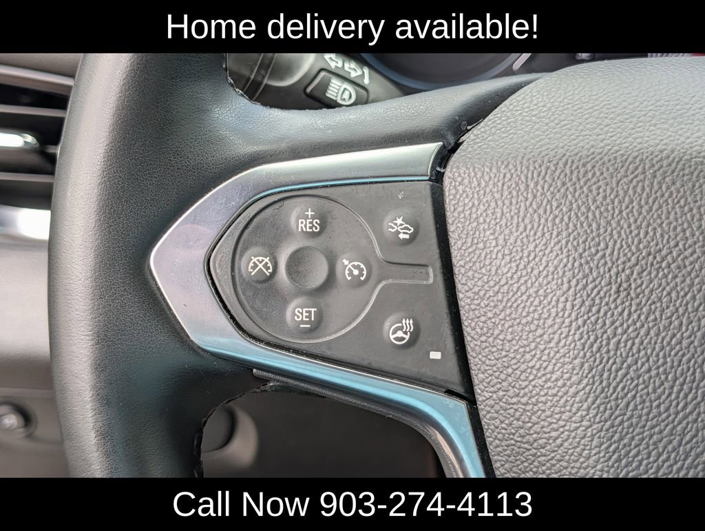 Used 2023 Chevrolet Traverse RS FWD image 24