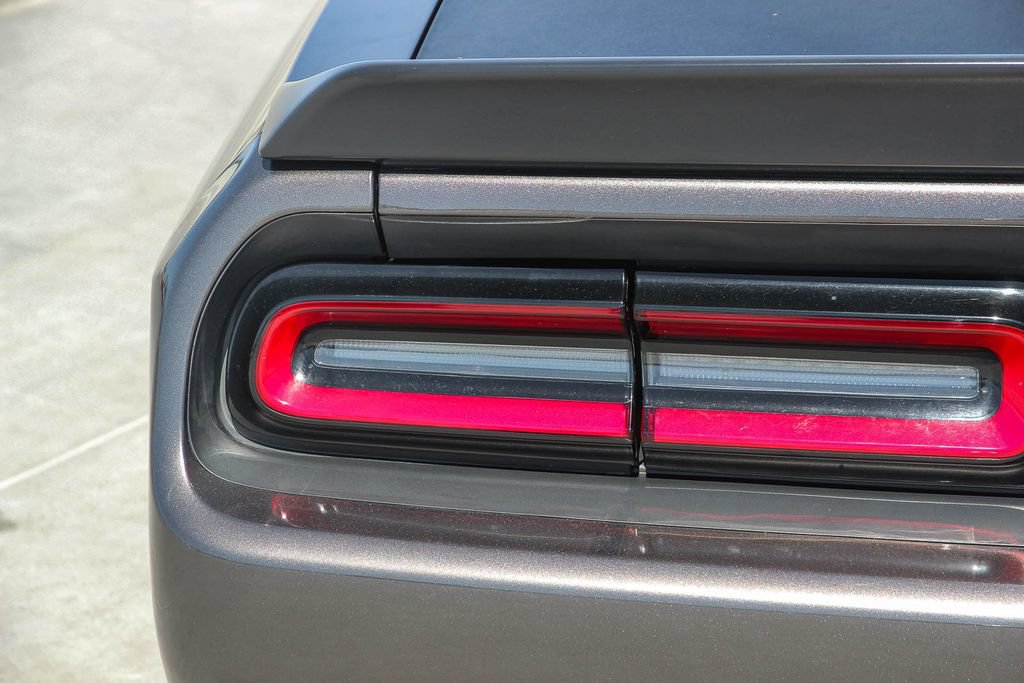 Used 2020 Dodge Challenger R/T Scat Pack RWD image 7