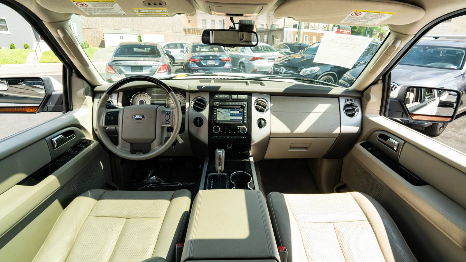Used 2014 Ford Expedition Limited w/ Equipment Group 301A AWD/4WD image 33