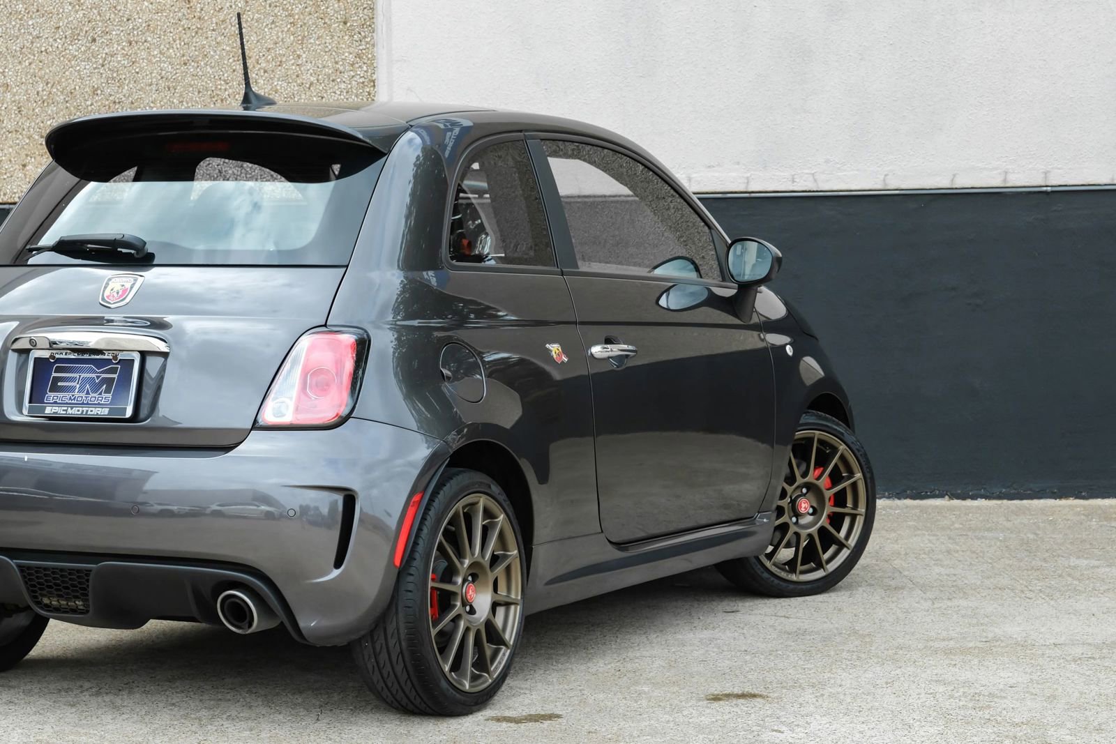 Used 2018 FIAT 500 Abarth w/ Popular Equipment Package image 12