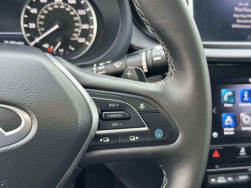 Certified 2025 INFINITI QX55 Luxe w/ Cargo Package image 20