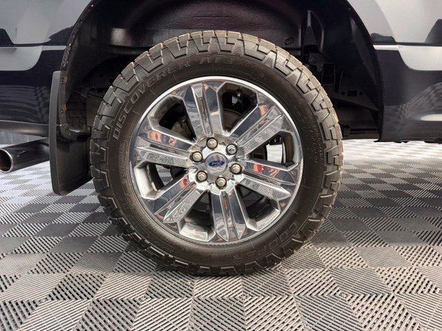 Used 2020 Ford F150 XLT w/ Equipment Group 302A Luxury AWD/4WD image 35