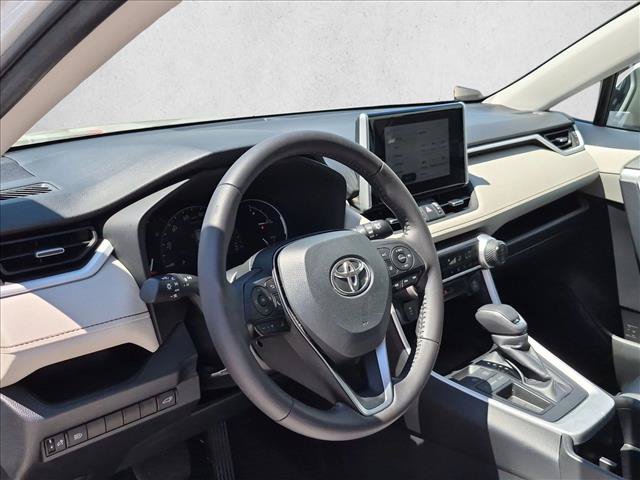 Used 2024 Toyota RAV4 XLE Premium FWD image 10