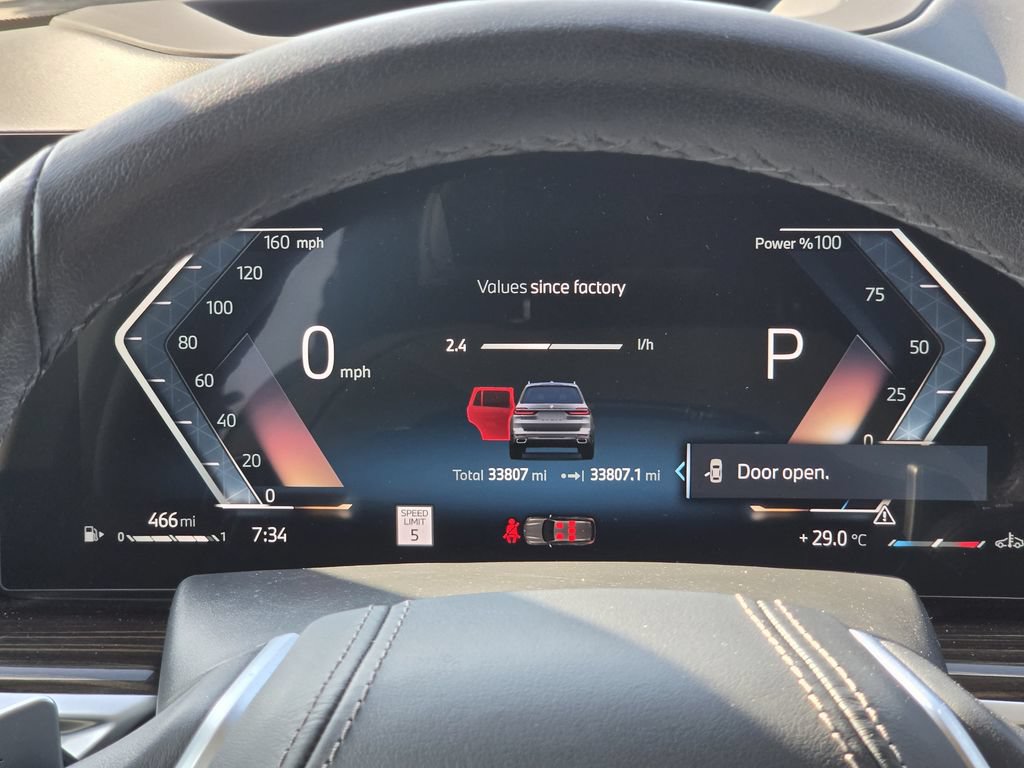 Used 2026 BMW X7 xDrive40i AWD/4WD image 15