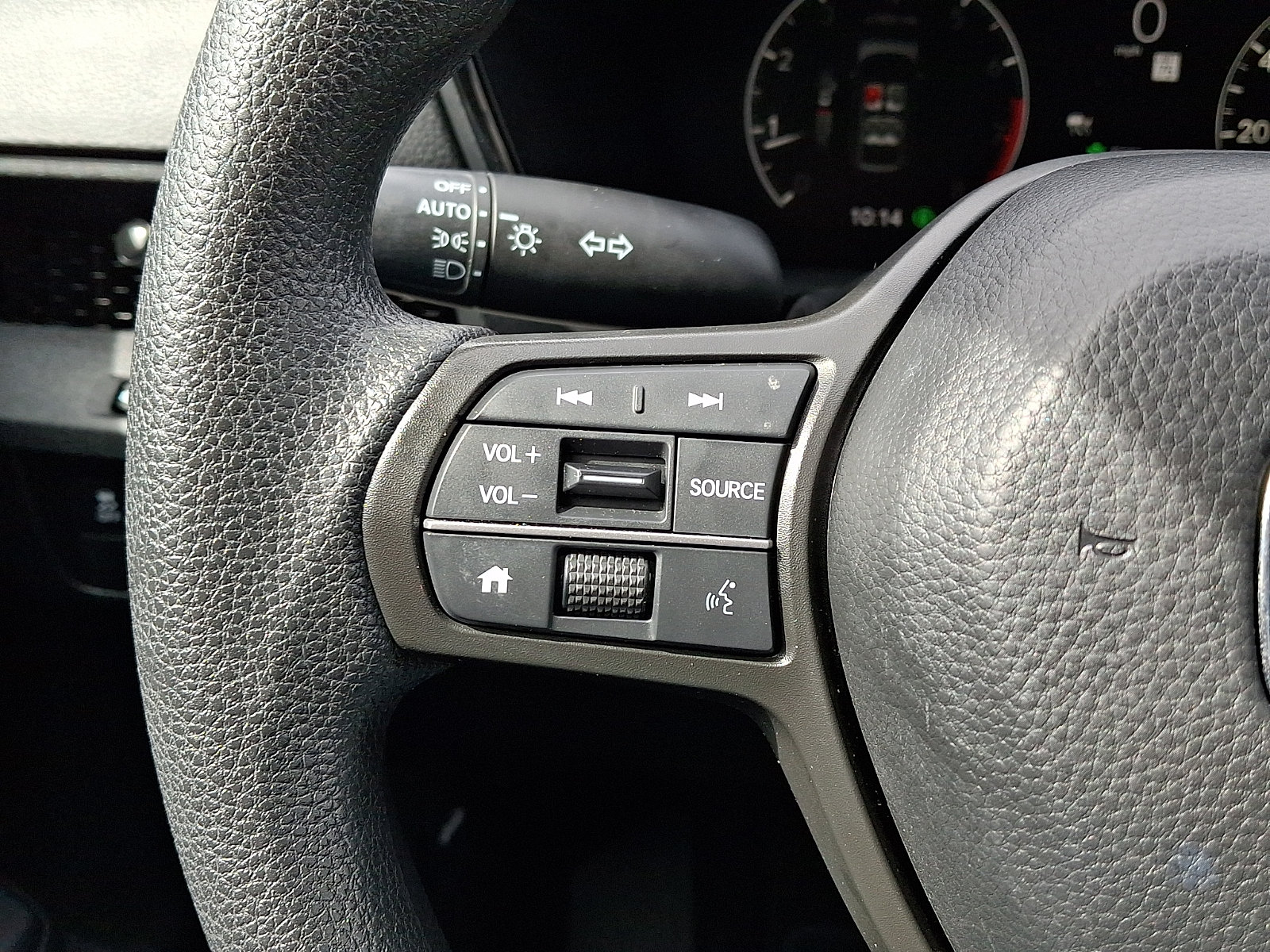 Used 2025 Honda CR-V EX image 22