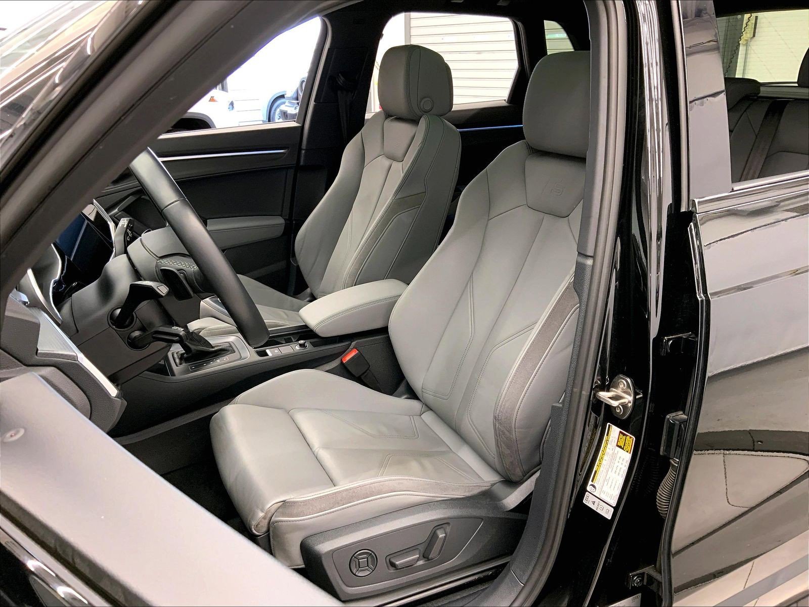 Certified 2022 Audi Q3 2.0T Premium Plus AWD/4WD image 17