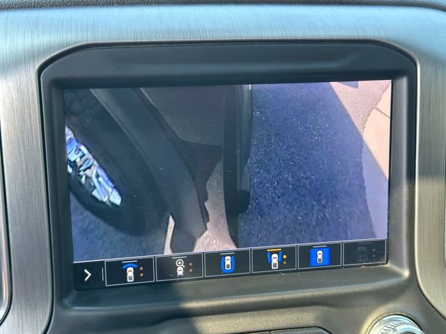 Used 2022 GMC Sierra 3500 Denali image 34