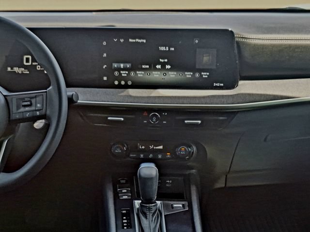 Certified 2026 Nissan Kicks SV FWD image 18