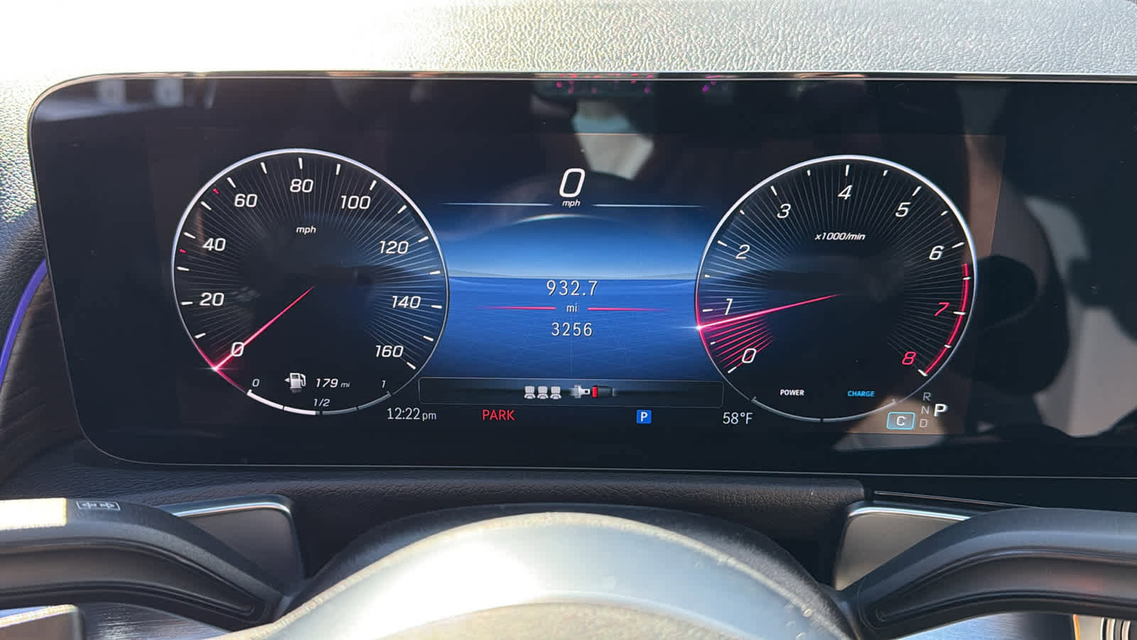 Certified 2025 Mercedes-Benz GLB 250 4MATIC image 27