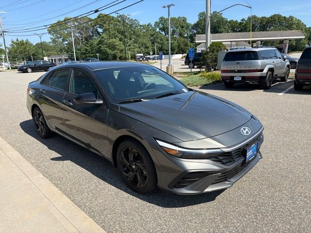 Certified 2026 Hyundai Elantra Sport FWD image 9