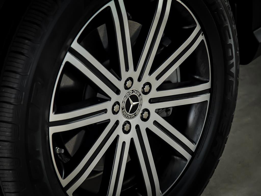 Certified 2025 Mercedes-Benz GLE 450 4MATIC image 6