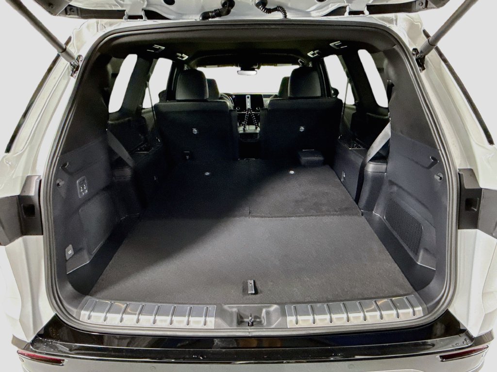 New 2026 Lexus TX 500h AWD w/ Technology Package image 29