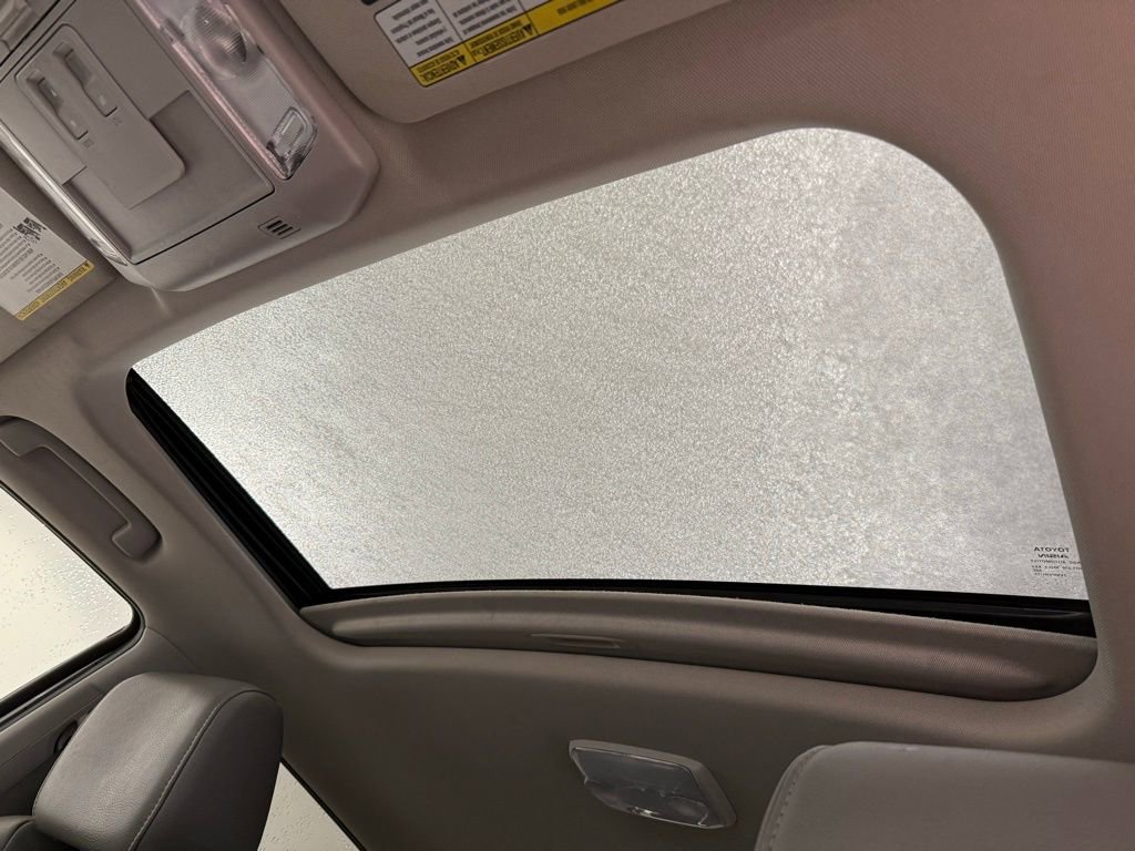 Used 2018 Toyota Tundra Limited image 17