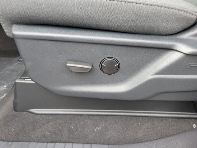 New 2026 Ford F350 XLT w/ XLT Premium Package image 31