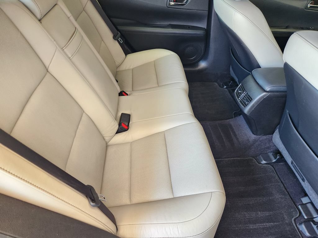 Used 2013 Lexus ES 300h w/ Luxury Pkg FWD image 33