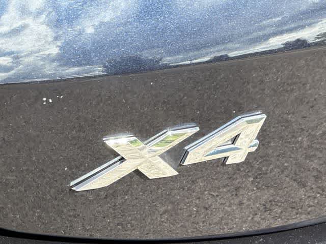 Used 2023 BMW X4 xDrive30i w/ M Sport Package AWD/4WD image 29