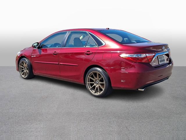 Used 2015 Toyota Camry XLE FWD image 6