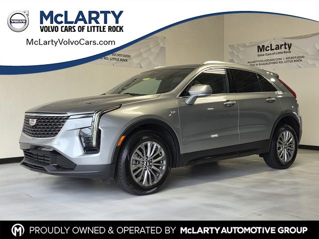 Used 2024 Cadillac XT4 Premium Luxury image 1