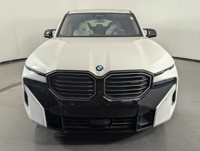 Used 2024 BMW XM AWD/4WD image 3
