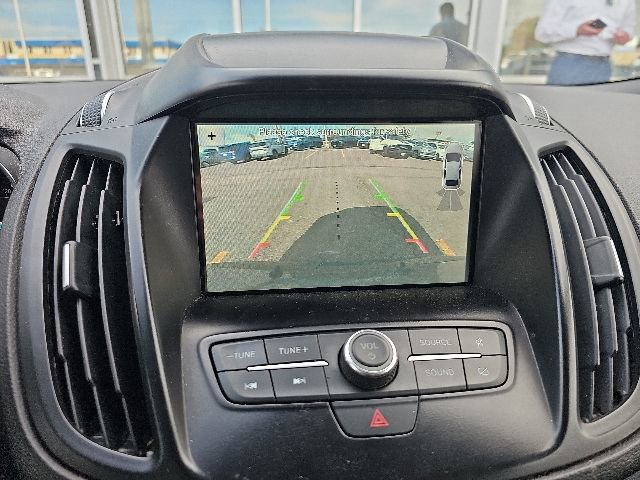 Used 2019 Ford Escape SEL AWD/4WD image 20
