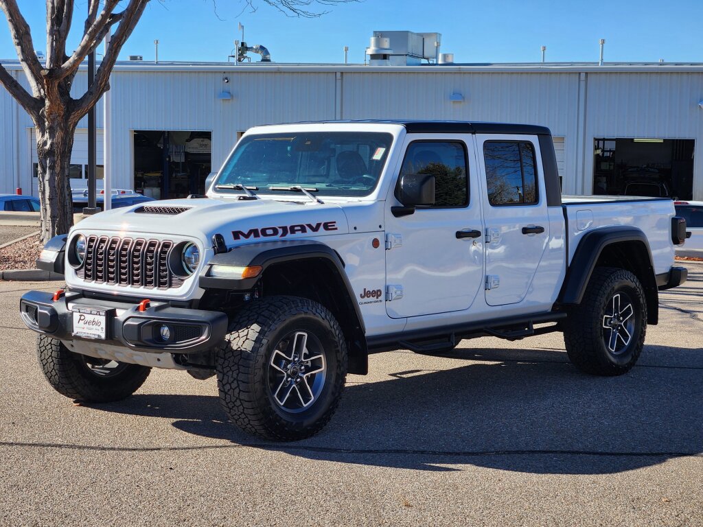 Used 2024 Jeep Gladiator Mojave w/ Safety Group AWD/4WD image 5