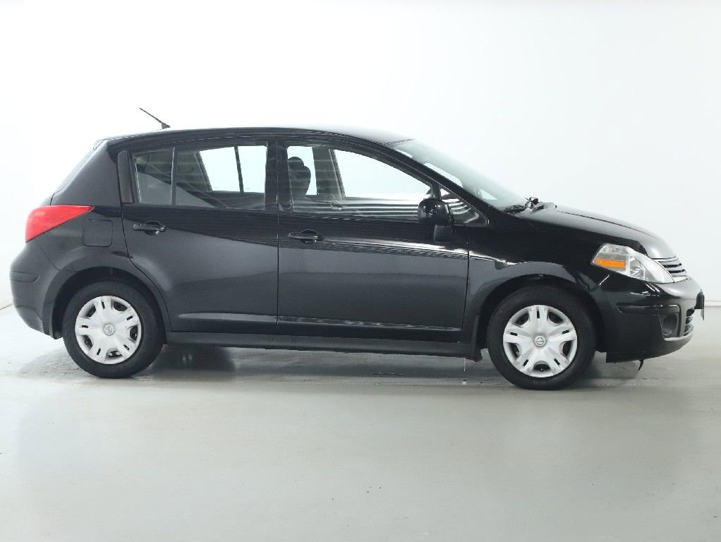 Used 2012 Nissan Versa 1.8 S w/ Plus Pkg image 12