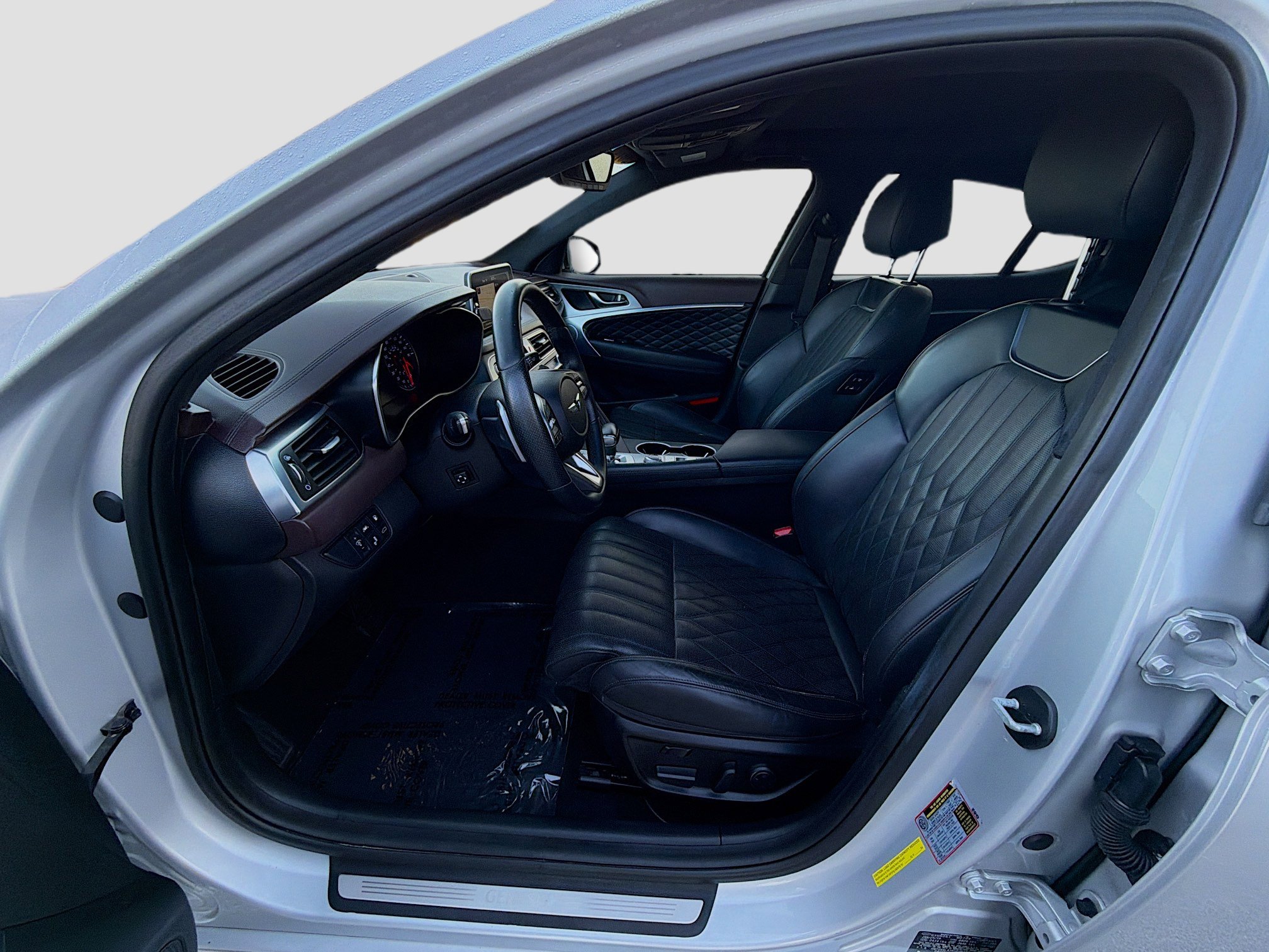 Used 2019 Genesis G70 2.0T Advanced w/ Dynamic Package image 18