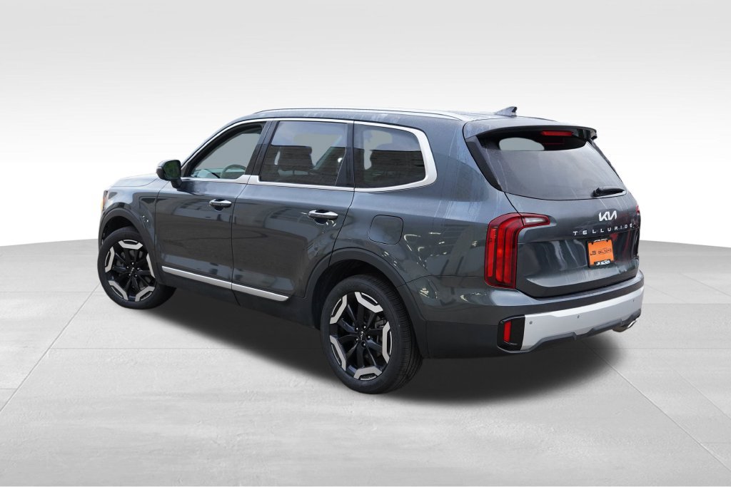 Certified 2024 Kia Telluride S AWD/4WD image 7