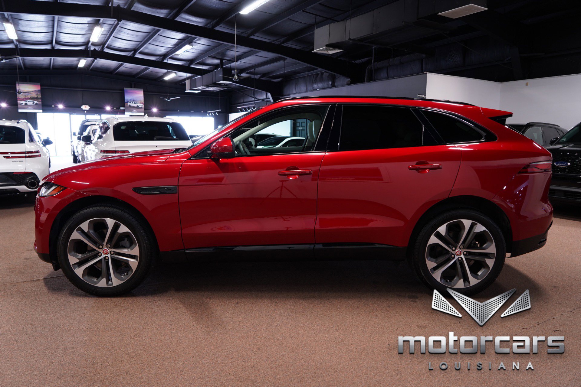 Used 2023 Jaguar F-PACE S AWD/4WD image 4