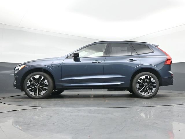 New 2026 Volvo XC60 T8 Plus w/ Protection Package Premier image 40