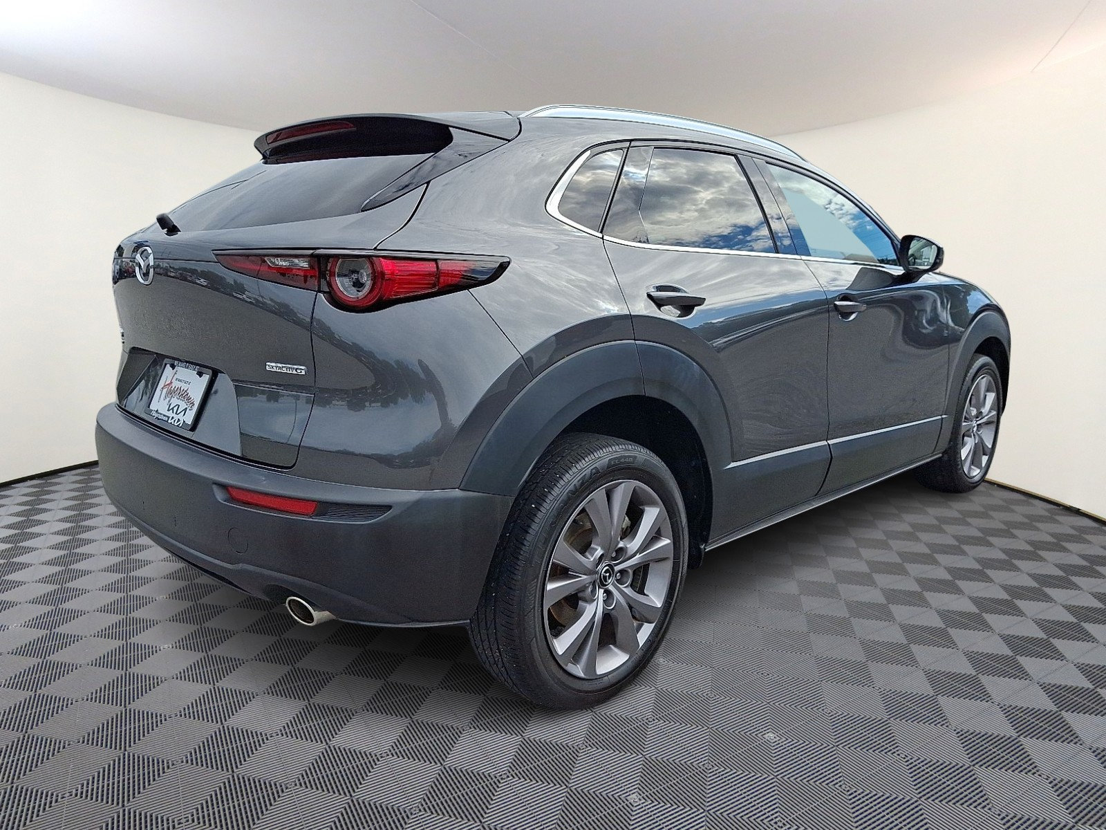 Used 2023 MAZDA CX-30 AWD 2.5 S w/ Premium Package image 6