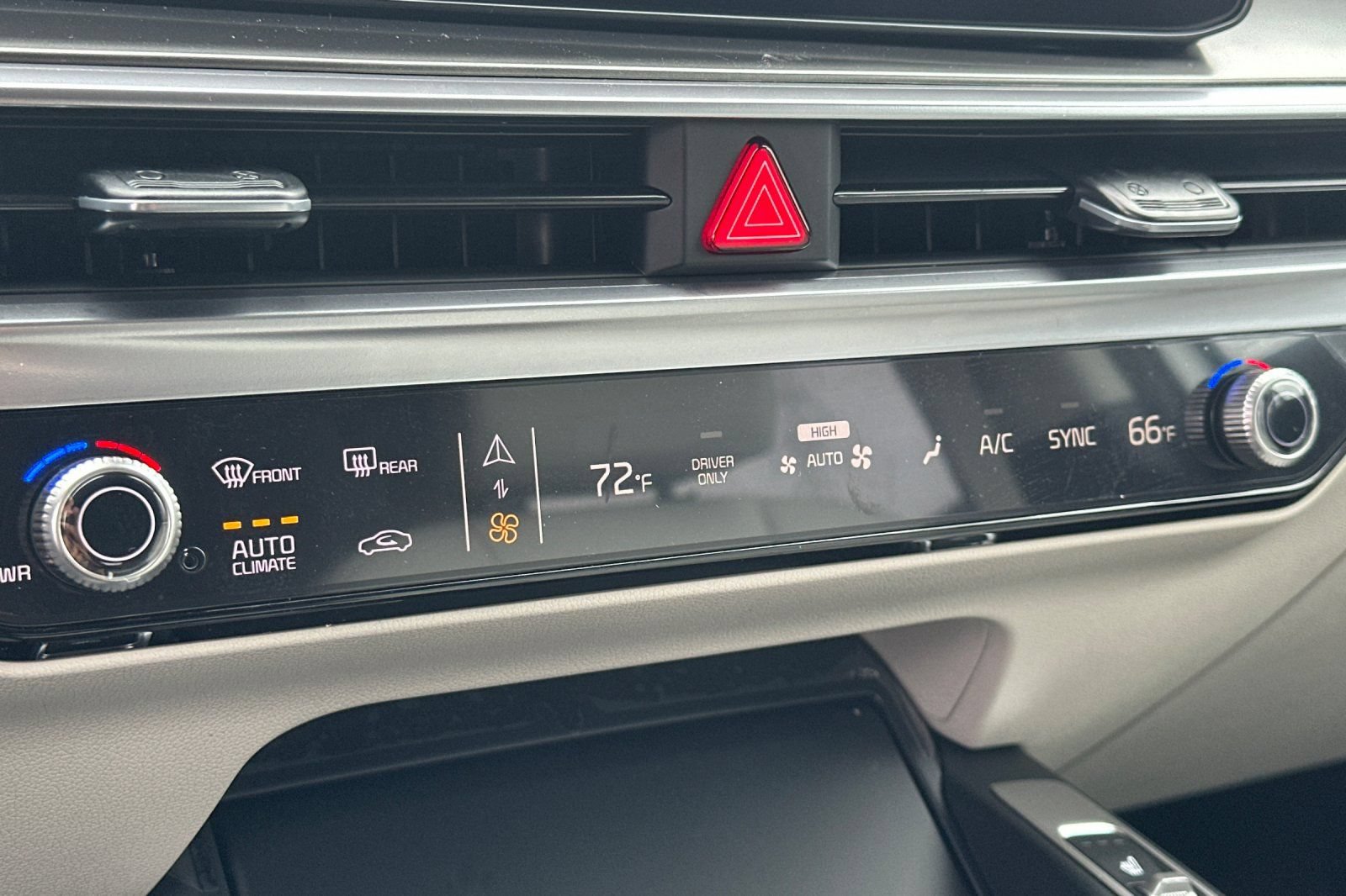New 2026 Kia Sorento EX AWD/4WD image 22