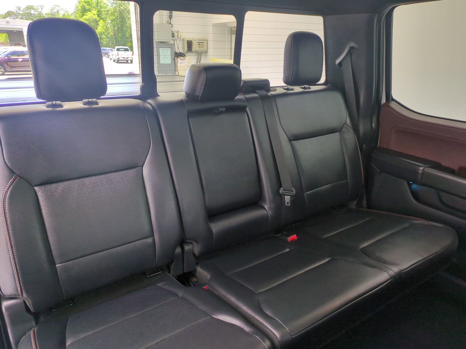 Used 2023 Ford F150 Lariat w/ Equipment Group 502A High AWD/4WD image 23