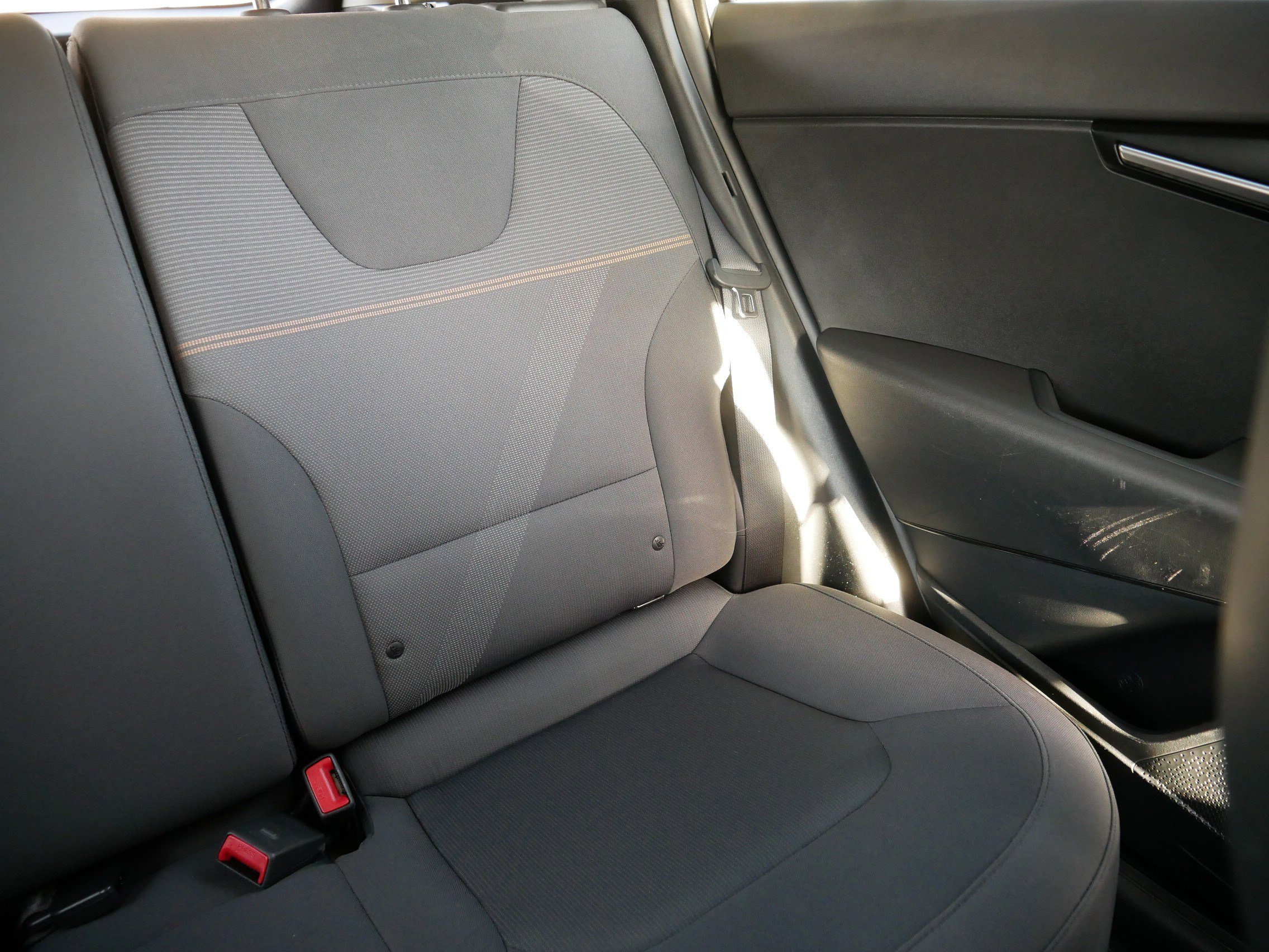 Certified 2024 Kia Niro LX image 14