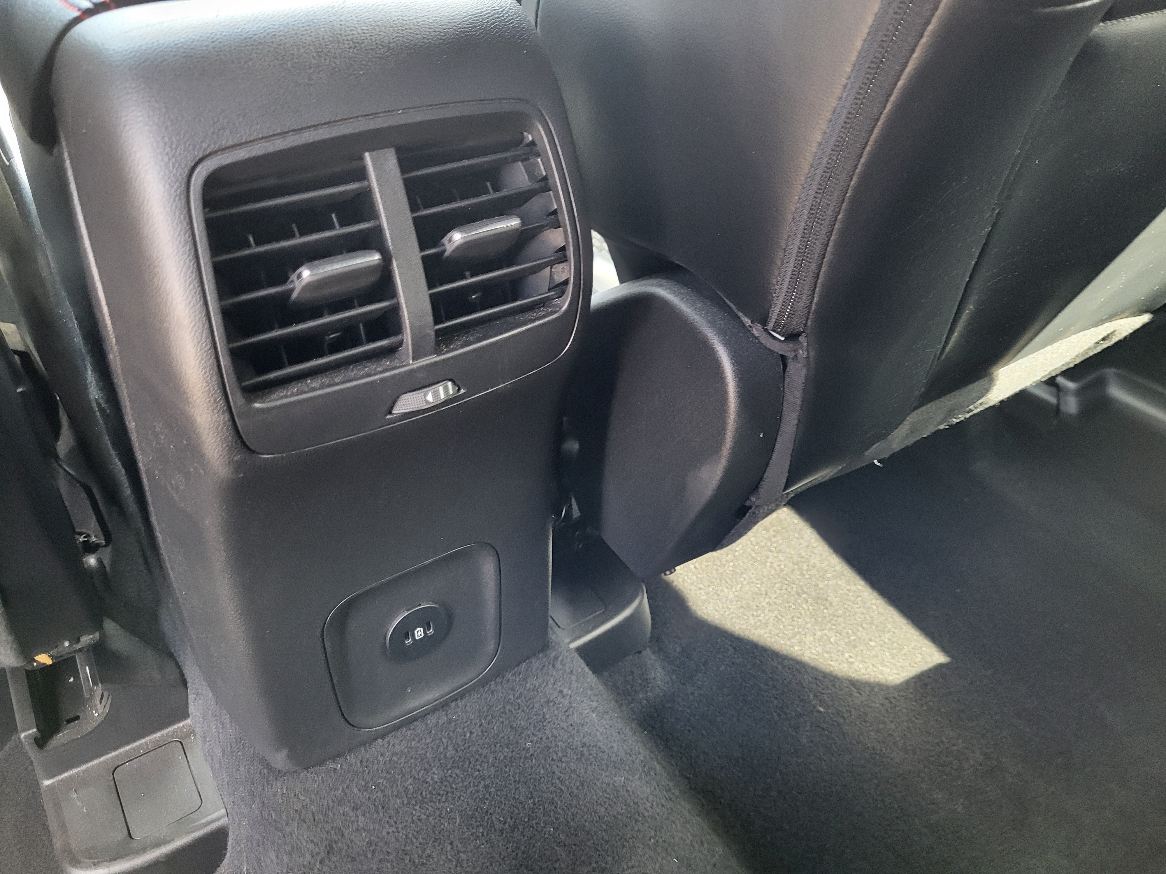 Used 2023 Ford Escape ST-Line w/ Tech Pack #1 FWD image 28