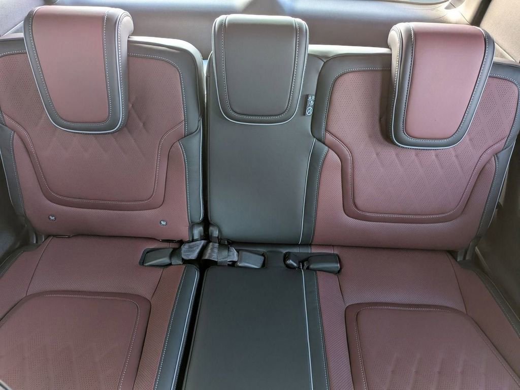 New 2026 INFINITI QX80 Autograph w/ Premium Cargo Package image 29